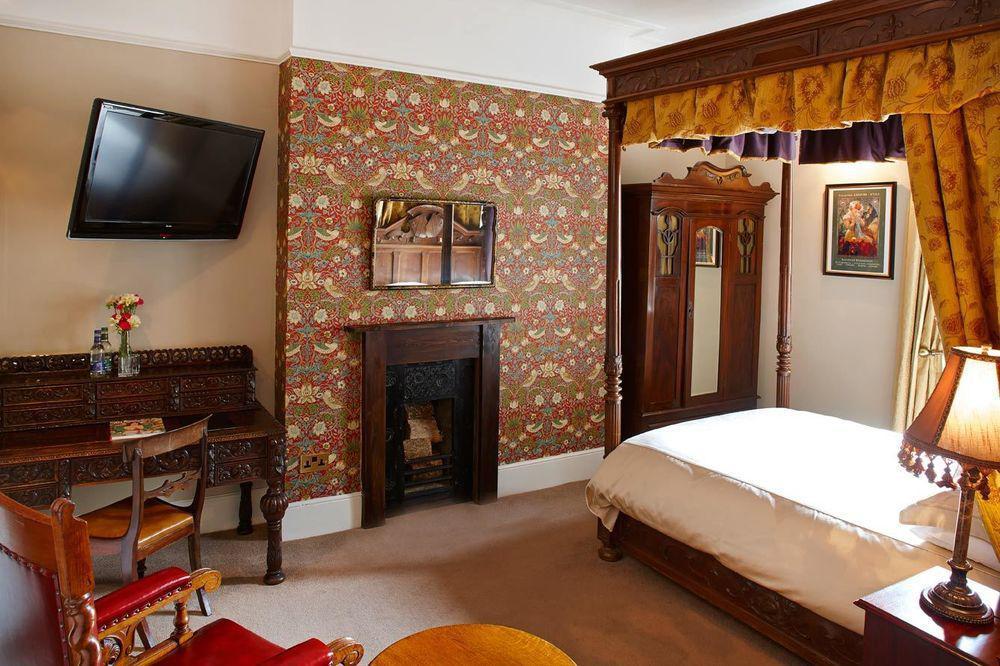 Hotel The Bradley Cheltenham Exterior foto